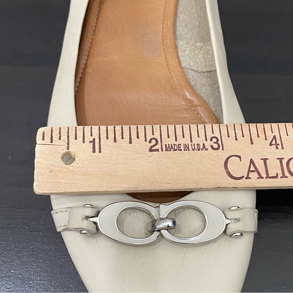 COACH “Ondrea” Off White Ecru Leather CC Logo Pointy Toe Ballet Flats Size 9B - Picture 6 of 14